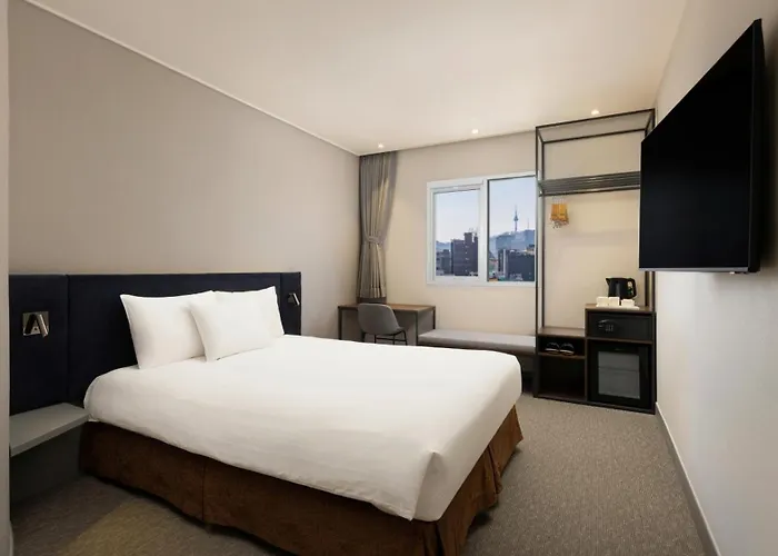 Hotel Ibis Ambassador Insadong 4*