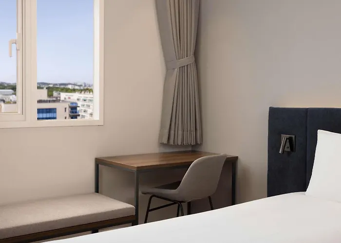 Ibis Ambassador Insadong Seoul
