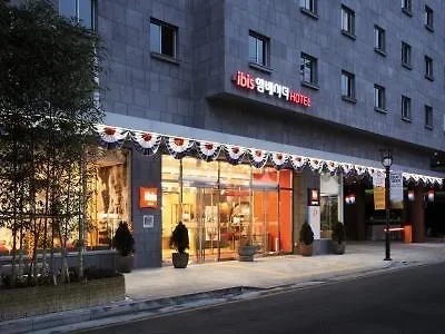 Ibis Ambassador Insadong 4*