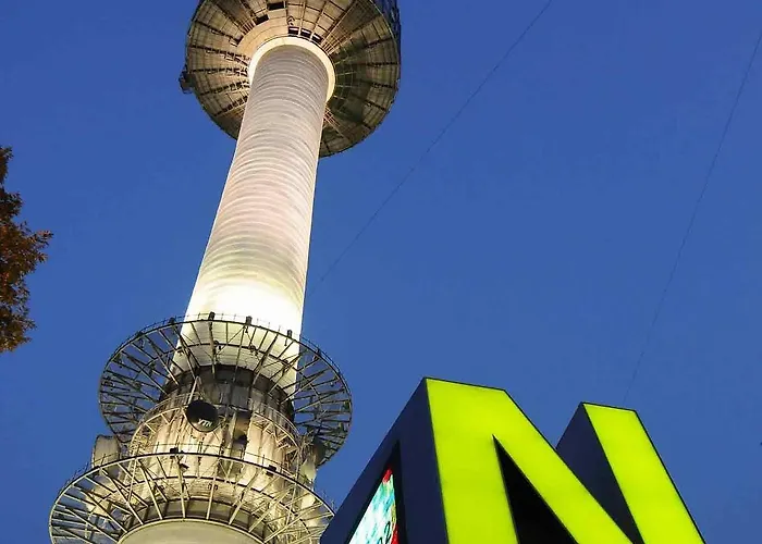 Ibis Ambassador Insadong 4*