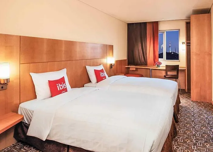 Ibis Ambassador Insadong Hotel
