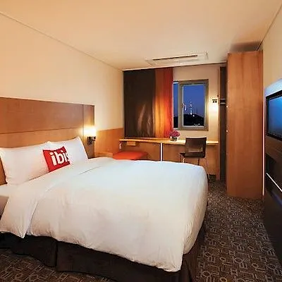 Hotel Ibis Ambassador Insadong 4*